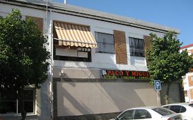 Your Home In Cordoba - Ana Y Ernesto